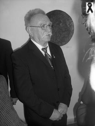 Archiwalne zdjęcie rzeźbiarza Edmunda Majkowskiego